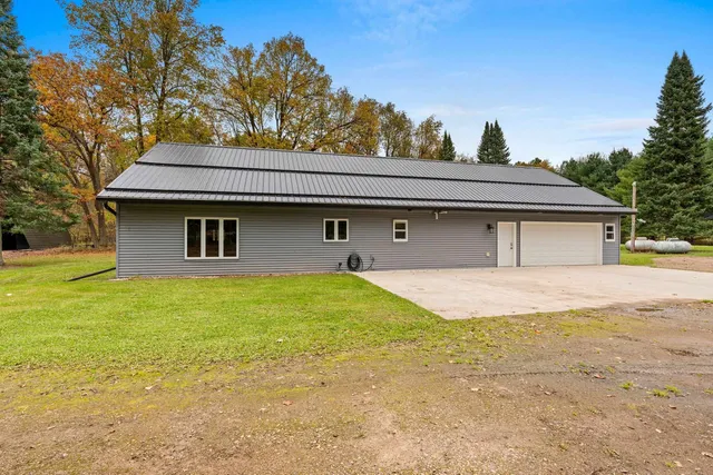 $399,000 | W14856 County Rd SS, Tigerton, WI 54486