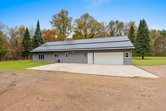 $399,000 | W14856 County Rd SS, Tigerton, WI 54486