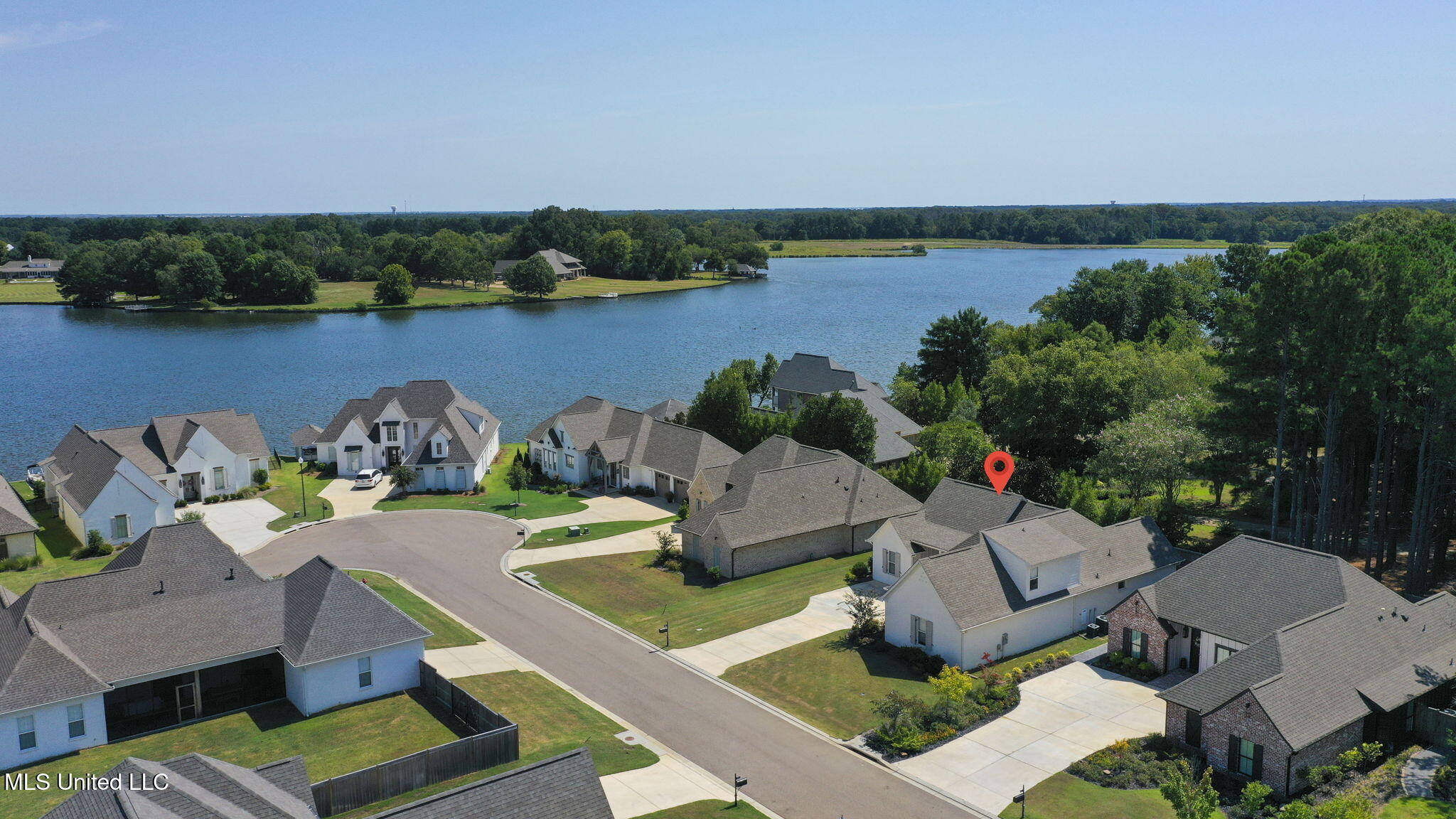 155 Bridgewater Loop Madison, MS 39110 - Photo 2 of 64 59-web-or-mls-154 Bridgewater Loop-58a