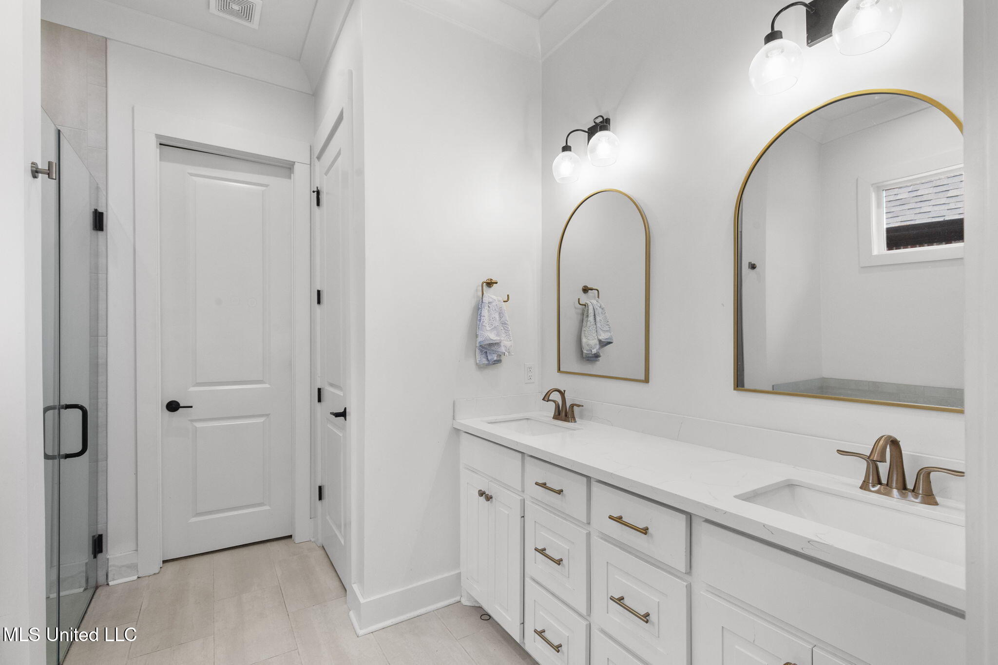 155 Bridgewater Loop Madison, MS 39110 - Photo 30 of 64 28-web-or-mls-154 Bridgewater Loop-28