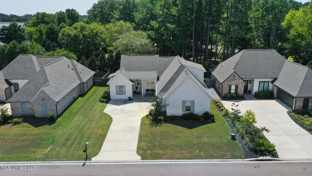 $425,000 | 155 Bridgewater Loop, Madison, MS 39110