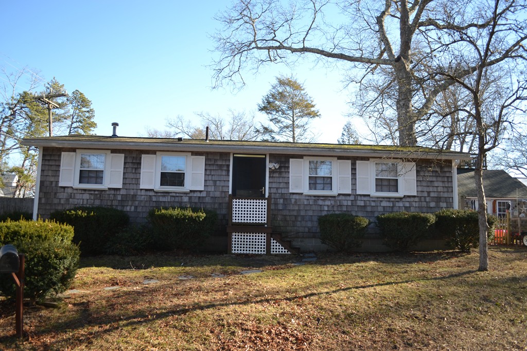 21 Meade Street Wareham, MA 02571 - Photo 1 of 13 Gallery Image 1
