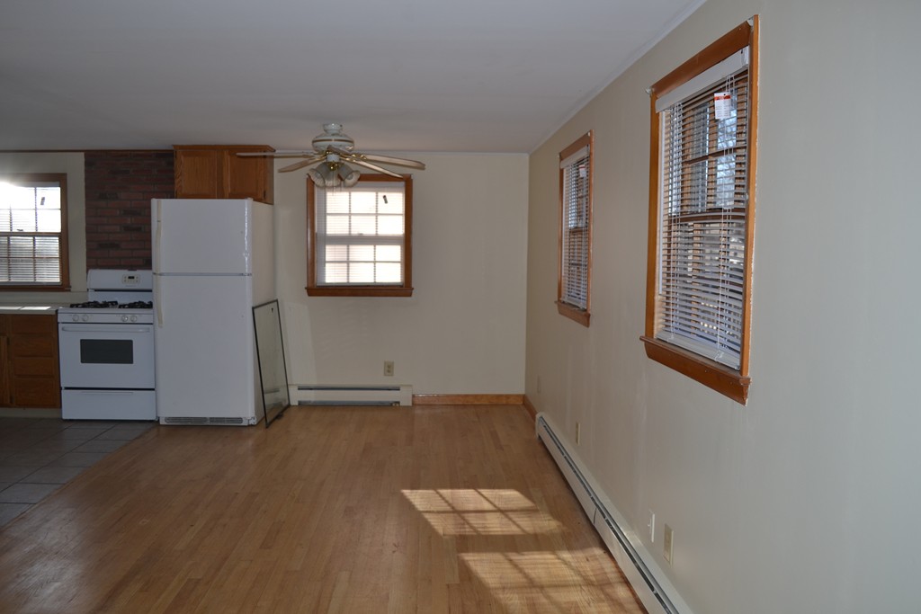 21 Meade Street Wareham, MA 02571 - Photo 7 of 13 Gallery Image 7