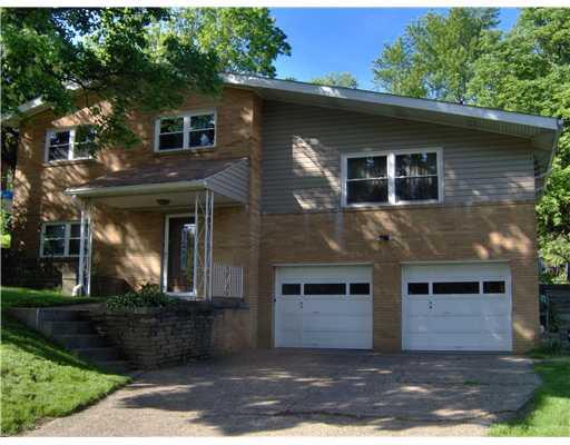 417 Sharon Road Coraopolis, PA 15108 - Photo 1 of 18 Exterior Front.