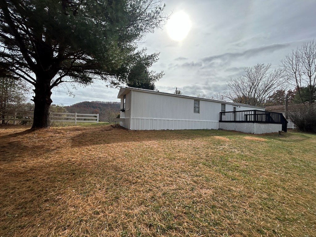 9783 Ivanhoe Road Ivanhoe, VA 24350 - Photo 33 of 56 Gallery Image 33