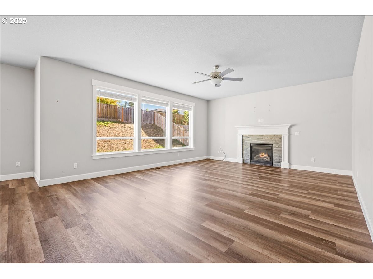 1375 Northeast Cascadia Ridge Drive Estacada, OR 97023 - Photo 6 of 46 Gallery Image 6