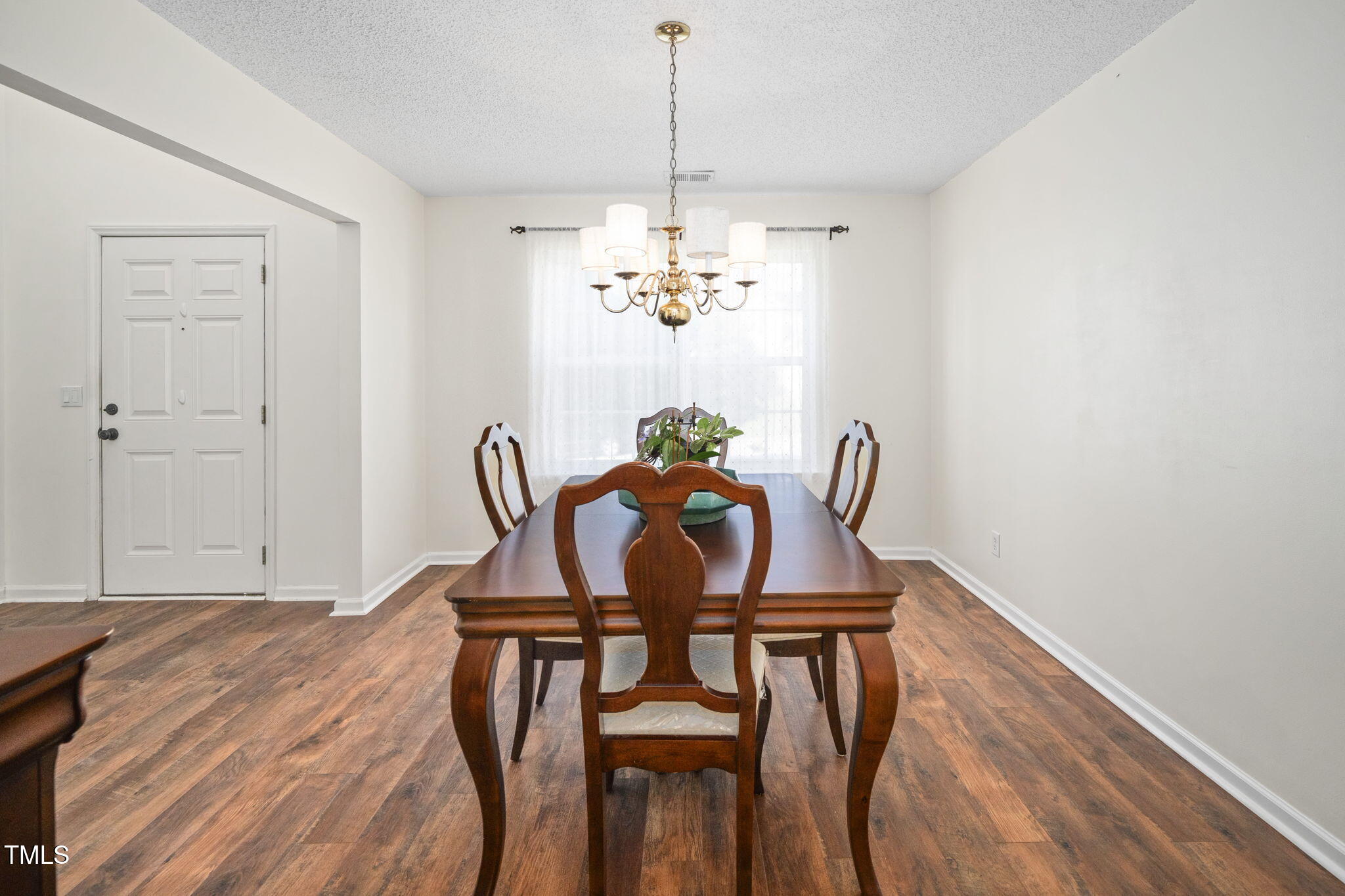 3209 Marshlane Way Raleigh, NC 27610 - Photo 17 of 45 Dining Room 1