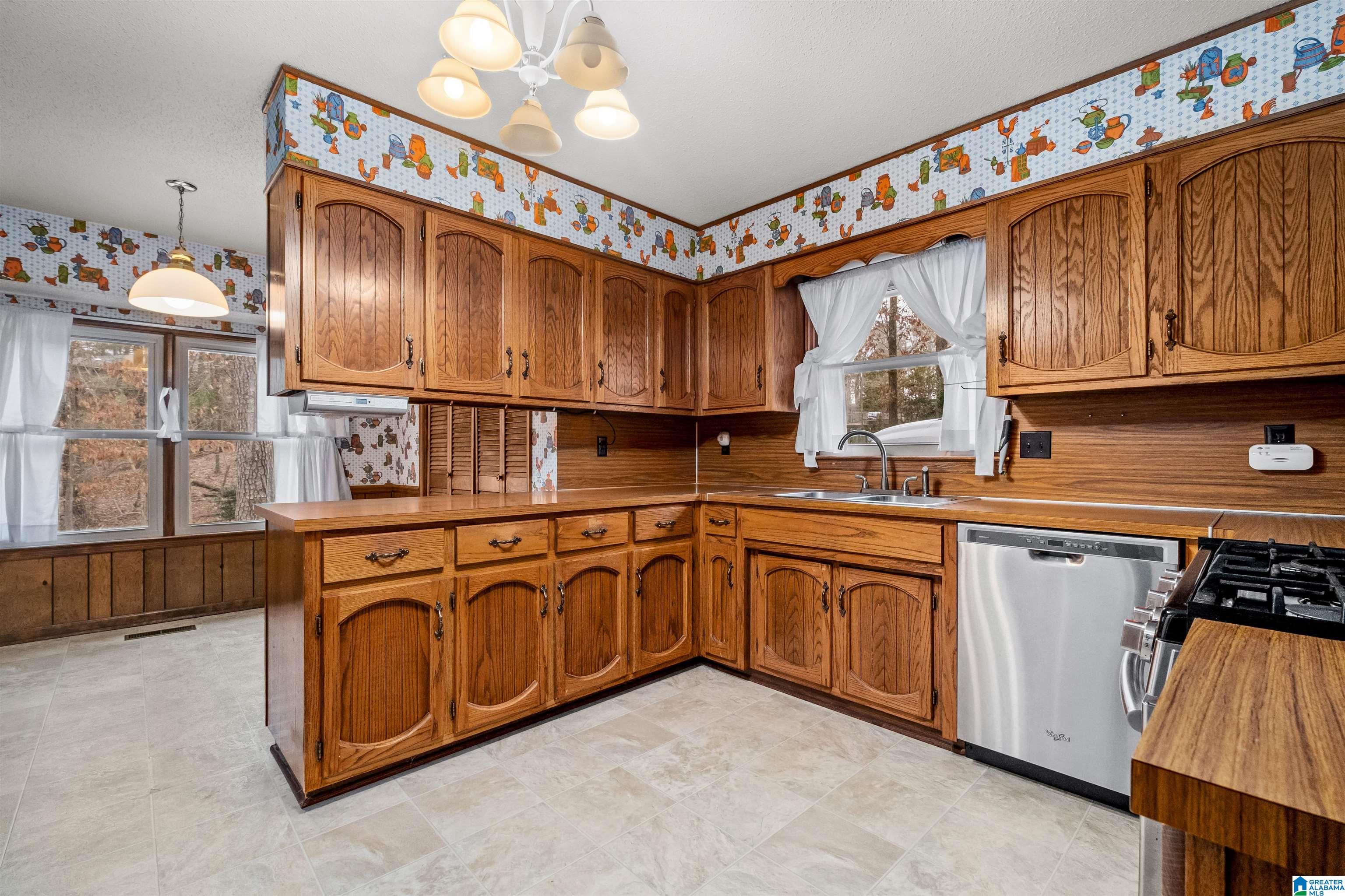 4808 Bridgewater Road Birmingham, AL 35243 - Photo 8 of 22