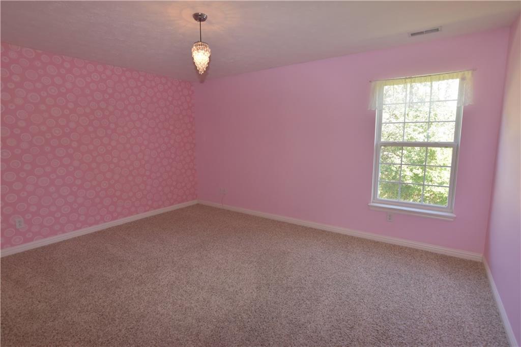 3744 Jonathan Ridge Columbus, IN 47201 - Photo 13 of 24 Gallery Image 13
