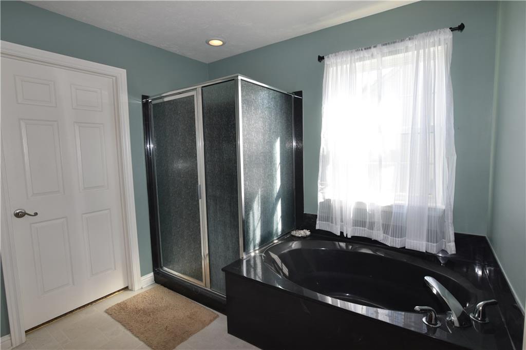 3744 Jonathan Ridge Columbus, IN 47201 - Photo 18 of 24 Gallery Image 18
