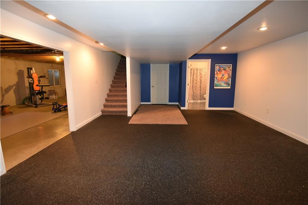 3744 Jonathan Ridge Columbus, IN 47201 - Photo 21 of 24 Gallery Image 21