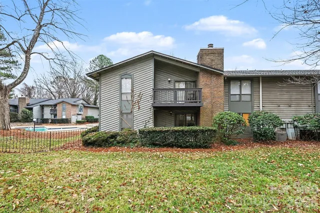 $185,000 | 4906 Sardis Road, Unit B, Charlotte, NC 28270