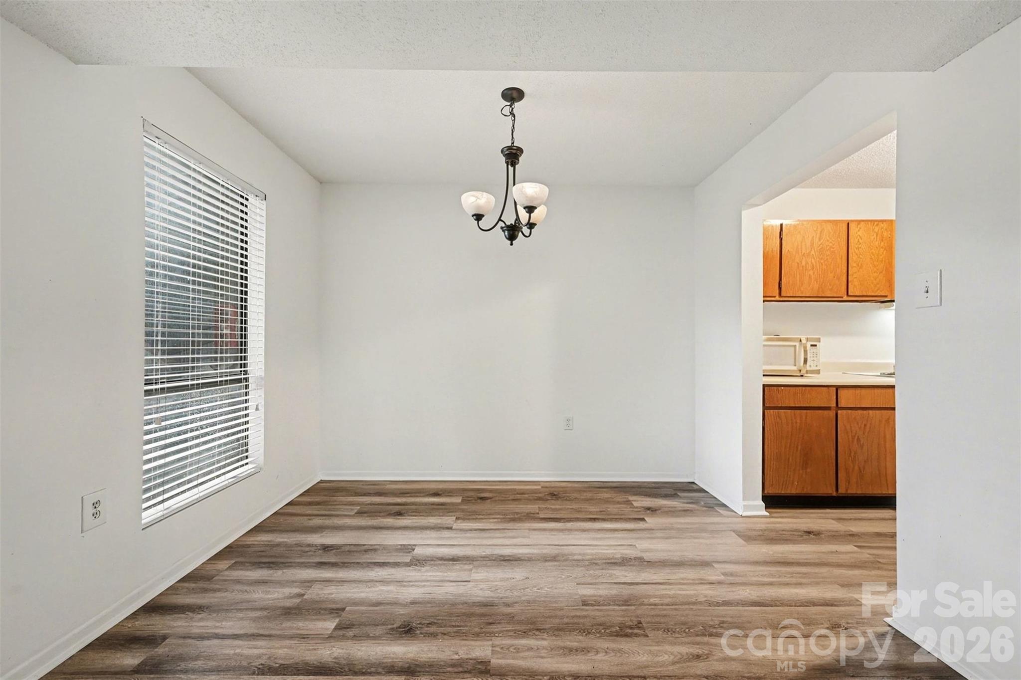 4906 Sardis Road, Unit B Charlotte, NC 28270 - Photo 7 of 24