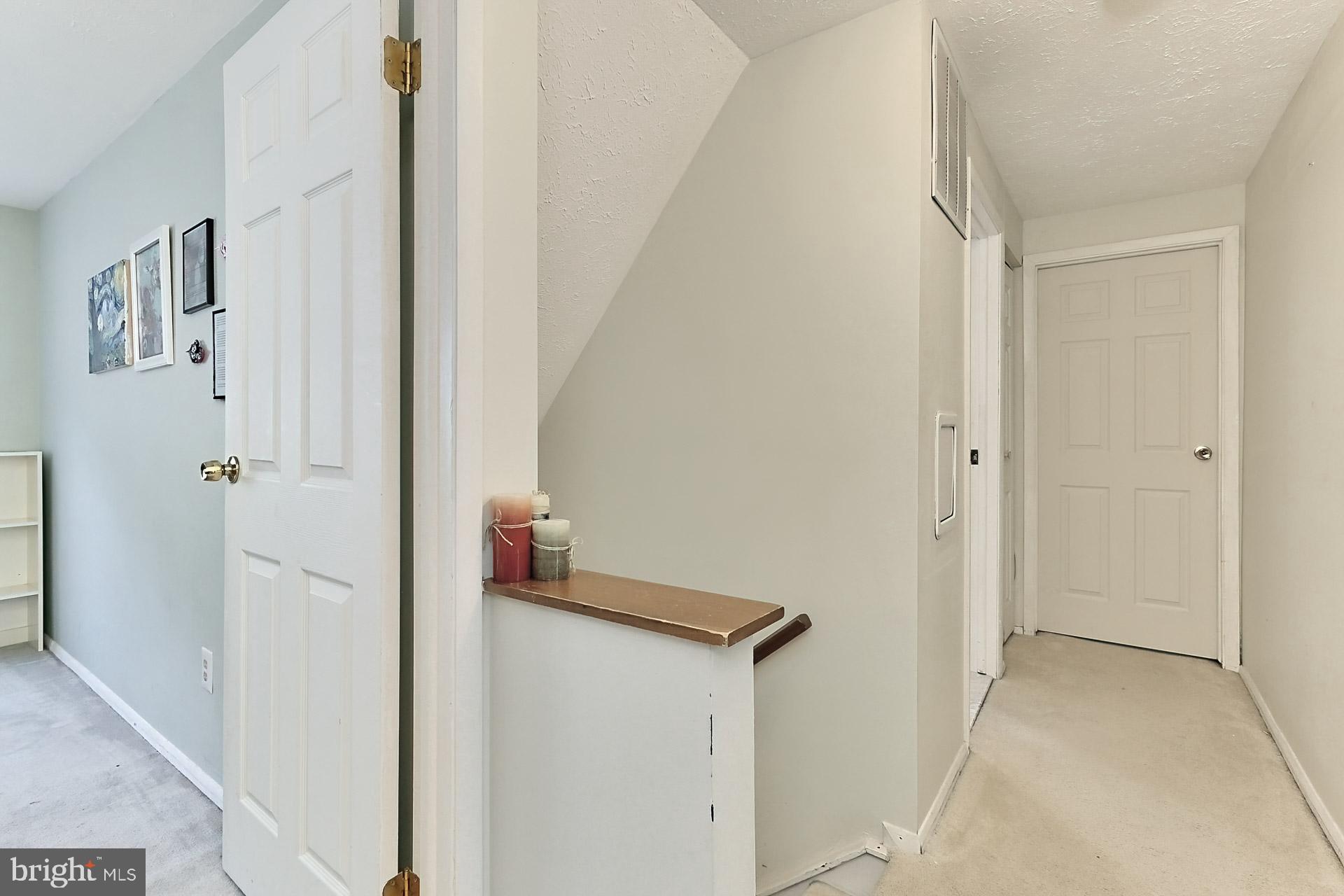 8415 Rainbow Bridge Lane Springfield, VA 22153 - Photo 19 of 36