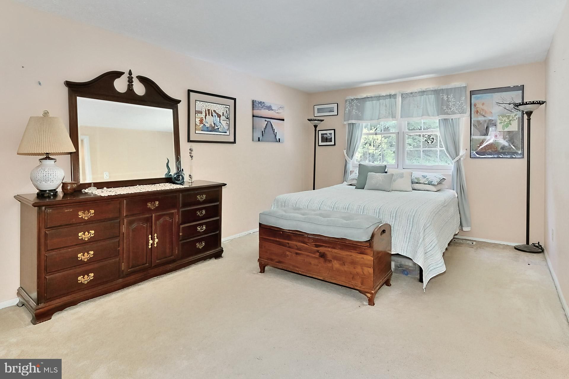 8415 Rainbow Bridge Lane Springfield, VA 22153 - Photo 20 of 36