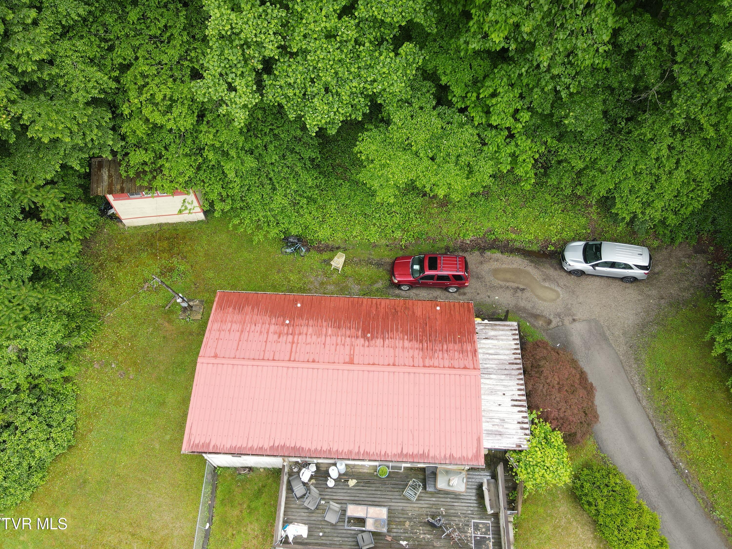 8126 South River Road Pound, VA 24279 - Photo 11 of 35 DJI_0571