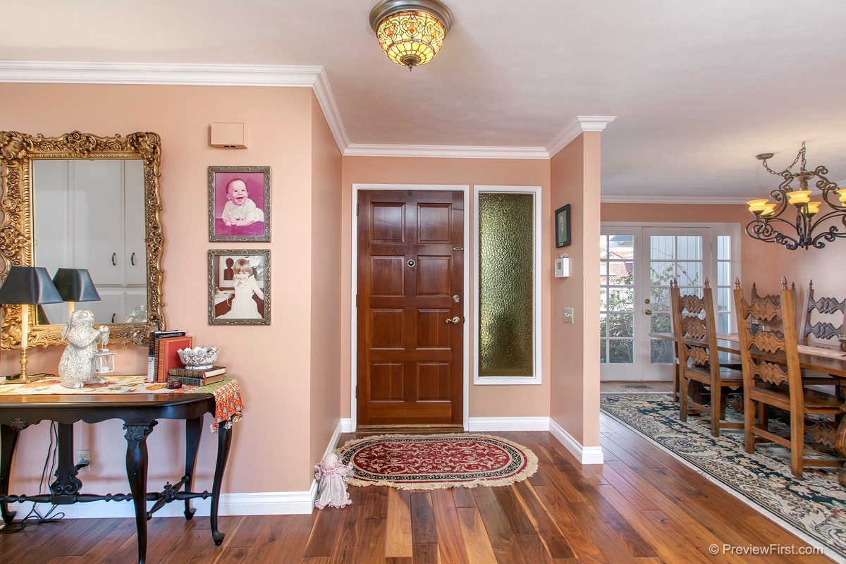 1455 Ridgeway Street Oceanside, CA 92054 - Photo 4 of 25 Gallery Image 4
