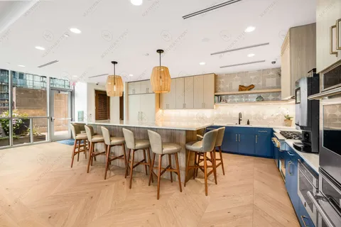 $649,000 | 1212 Laurel Street, Unit 2206, Nashville, TN 37203