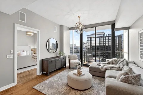 $649,000 | 1212 Laurel Street, Unit 2206, Nashville, TN 37203