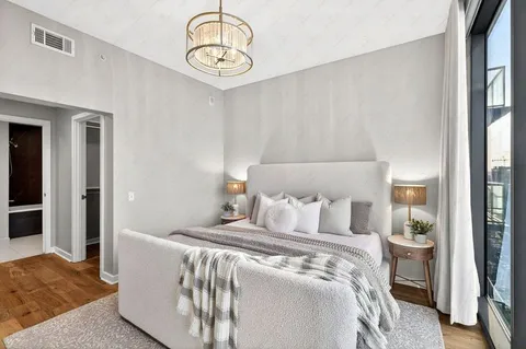 $649,000 | 1212 Laurel Street, Unit 2206, Nashville, TN 37203