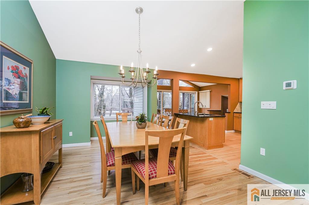 11 Agate Road East Brunswick, NJ 08816 - Photo 10 of 49