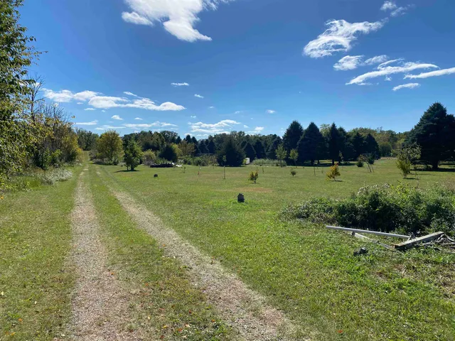 $240,000 | 11914 E Creek, Darien, WI 53114