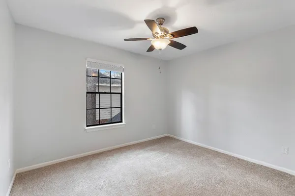 $2,050 | 3223 Golden Willow Drive, Kingwood, TX 77339