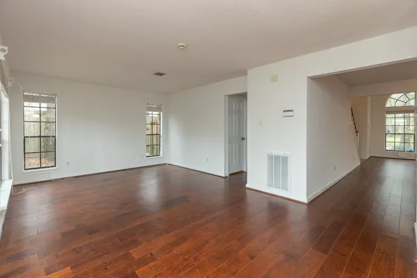 $2,050 | 3223 Golden Willow Drive, Kingwood, TX 77339