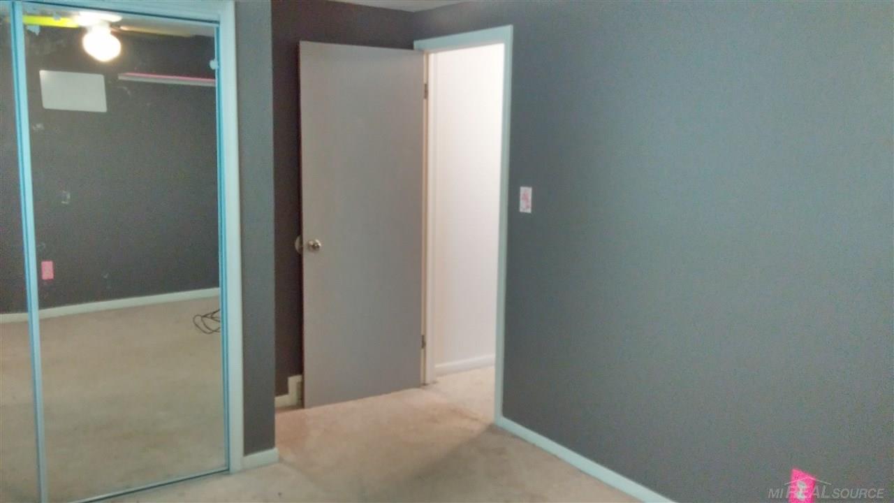 26150 Burg Road Warren, MI 48089 - Photo 26 of 36