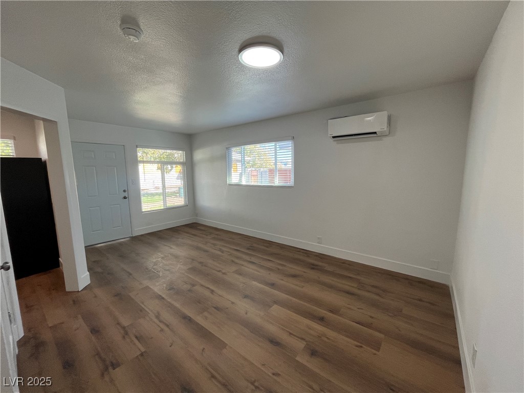 222 South 10th Street, Unit 102 Las Vegas, NV 89101 - Photo 3 of 11