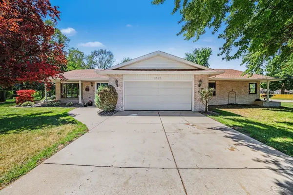 $259,900 | 3595 Hermansau Road, Unit 2211 HETZNER, Saginaw, MI 48603