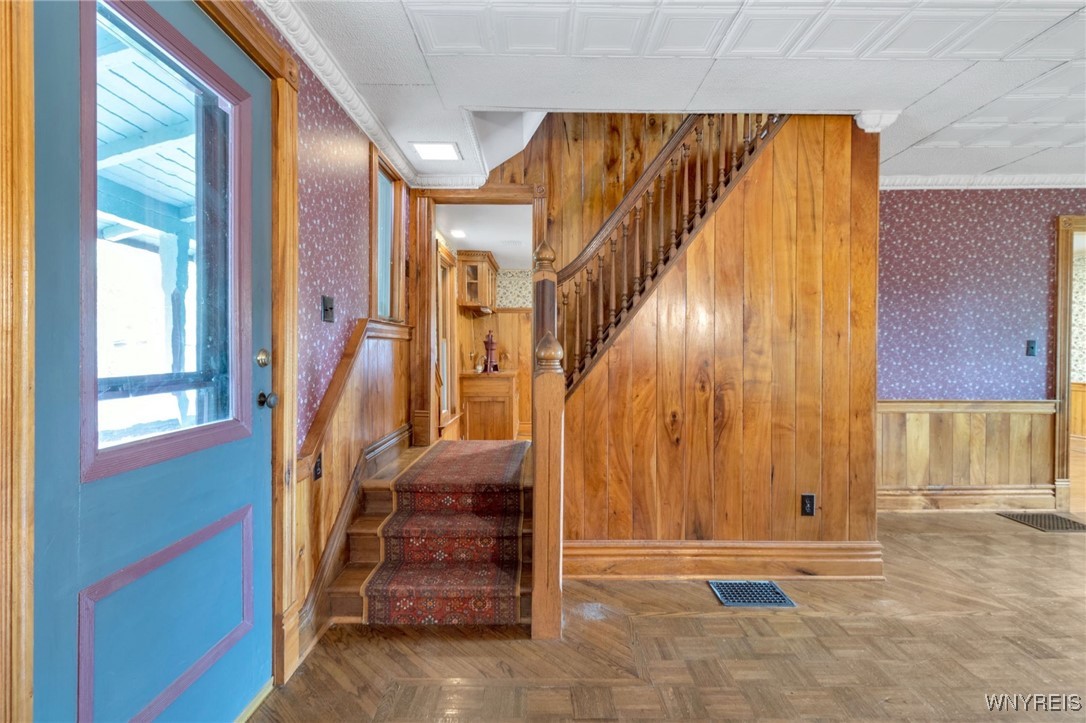 7745 Westphalinger Road Clarence, NY 14051 - Photo 20 of 50 double sided entry stairwell to second floor hallw