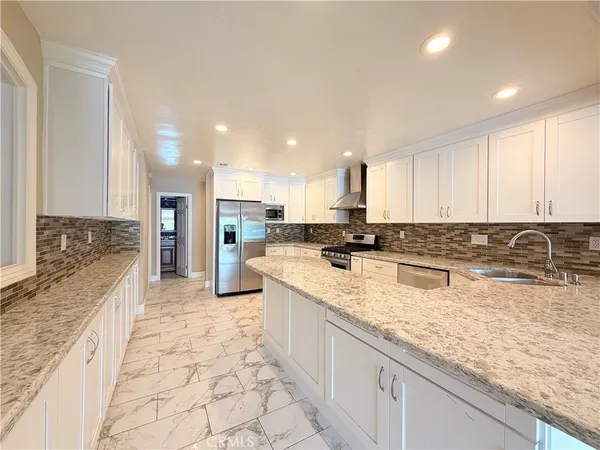 $7,600 | 21956 Yellowstone Lane, Lake Forest, CA 92630