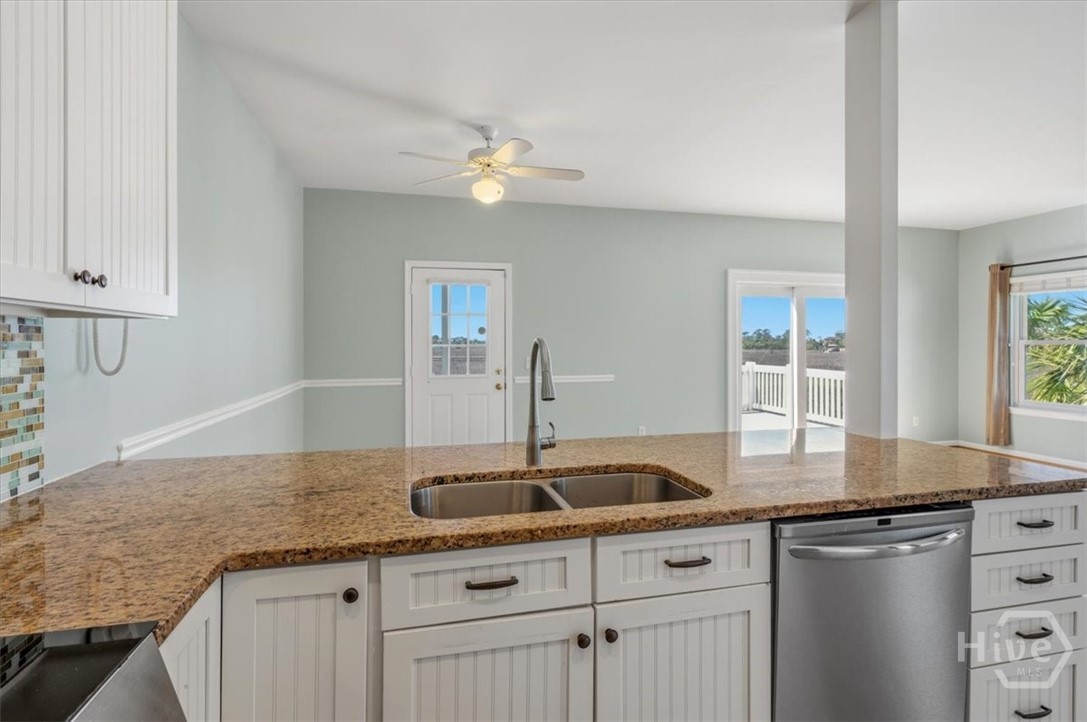 607 6th Street, Unit B Tybee Island, GA 31328 - Photo 25 of 69