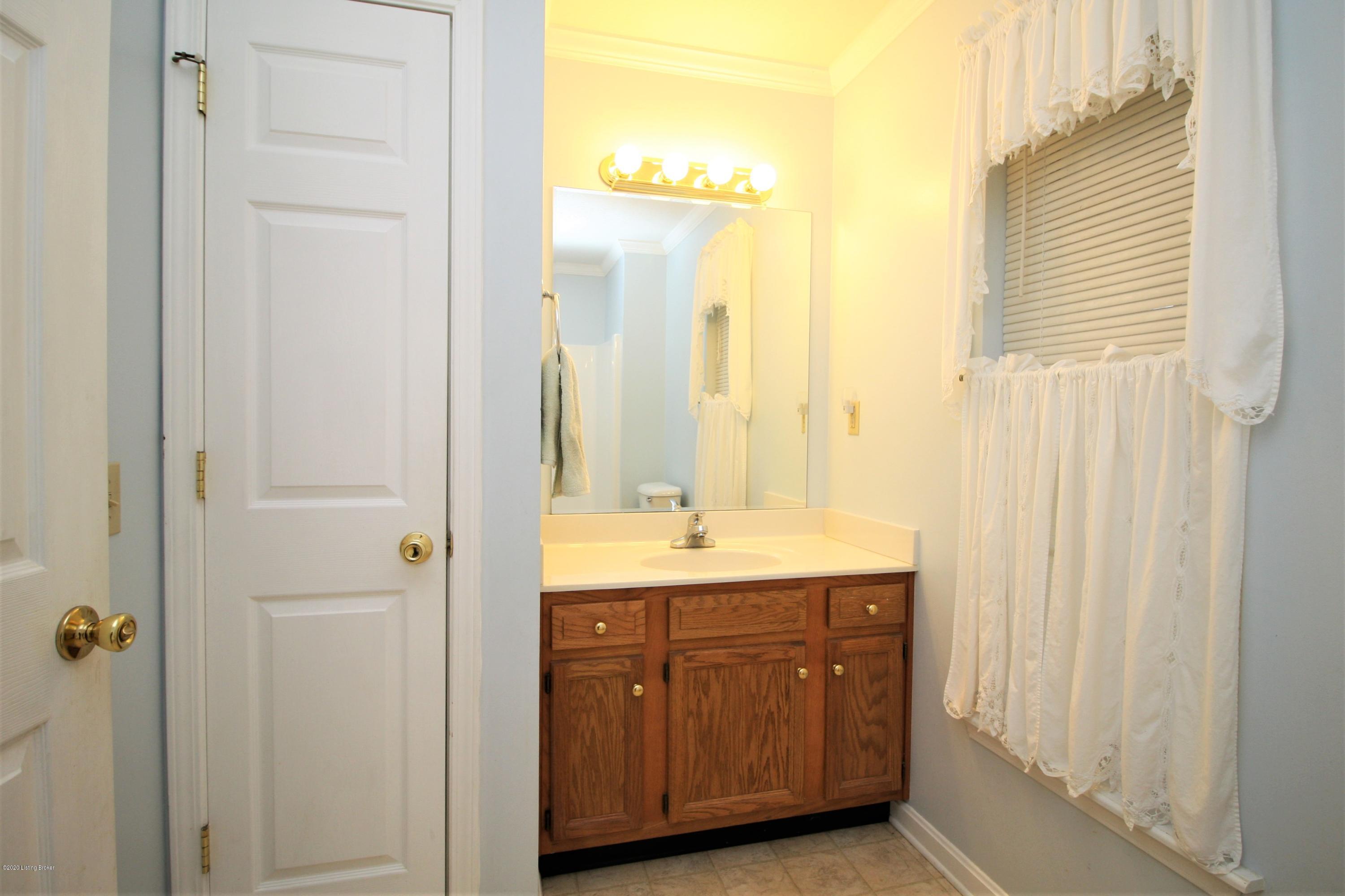 8733 Lagrange Road La Grange, KY 40031 - Photo 30 of 50 IMG_7941