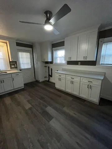 $2,000 | 8 Camp Street, Unit 1, Worcester, MA 01603