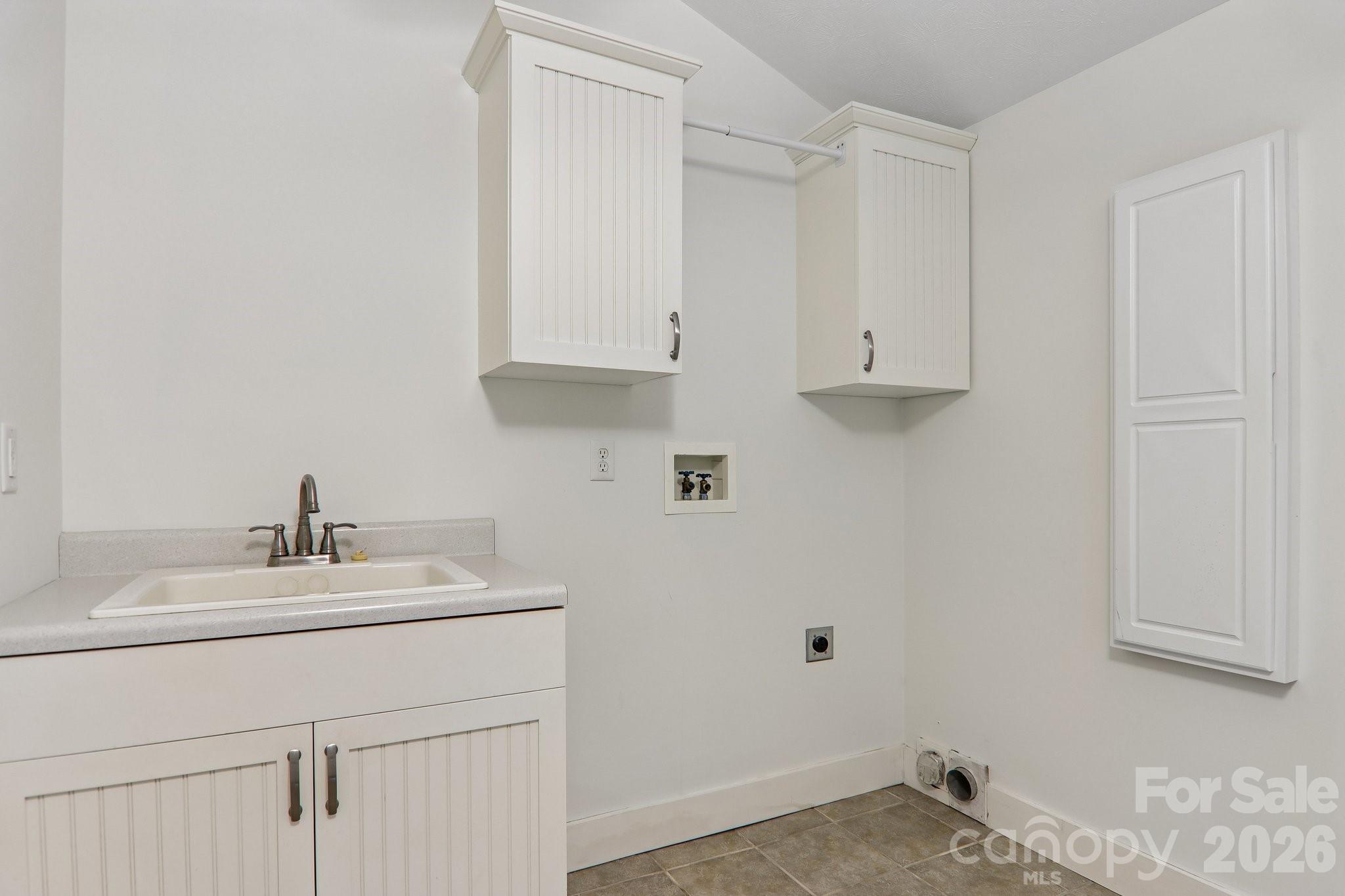 1952 Davis Mountain Road Hendersonville, NC 28739 - Photo 20 of 44
