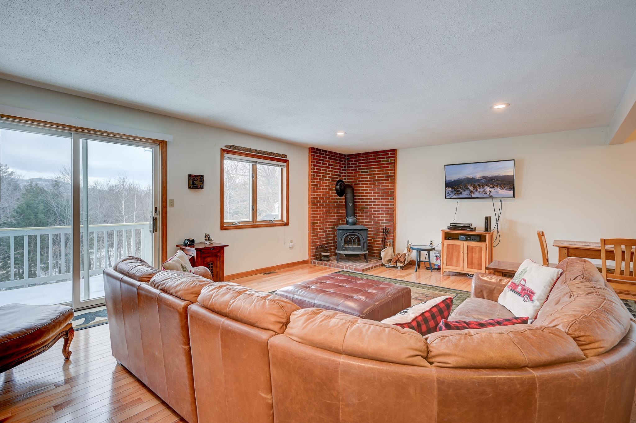 A15 Eagle Rdg Condo Road Intervale, NH 03845 - Photo 8 of 32 Gallery Image 8