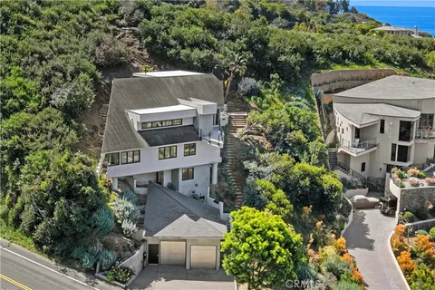 $3,395,000 | 901 Summit Drive, Laguna Beach, CA 92651