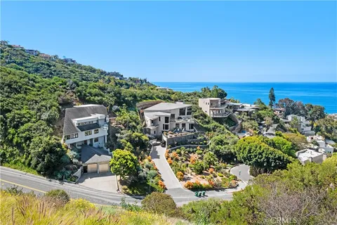 $3,395,000 | 901 Summit Drive, Laguna Beach, CA 92651
