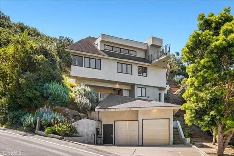 $3,395,000 | 901 Summit Drive, Laguna Beach, CA 92651