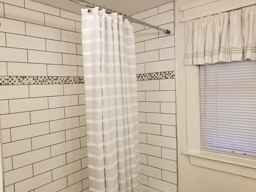 57 Rosedell Drive Westfield, MA 01085 - Photo 17 of 32 Gallery Image 17