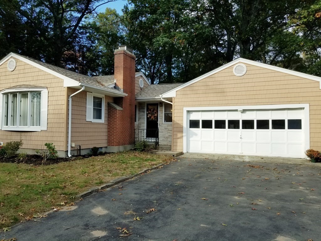 57 Rosedell Drive Westfield, MA 01085 - Photo 3 of 32 Gallery Image 3