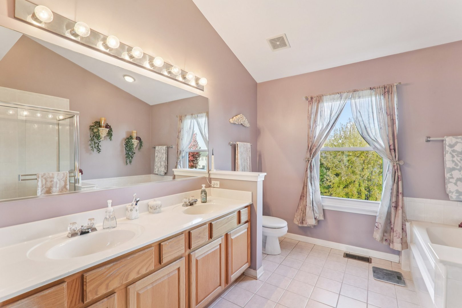 4811 Princeton Lane Lake In The Hills, IL 60156 - Photo 16 of 34