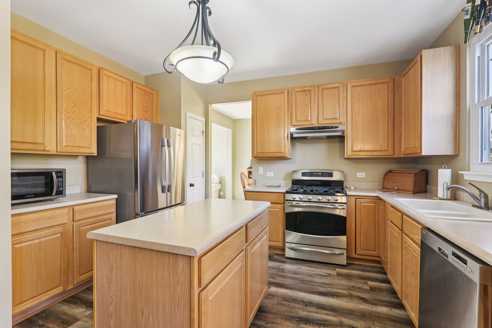 4811 Princeton Lane Lake In The Hills, IL 60156 - Photo 5 of 34