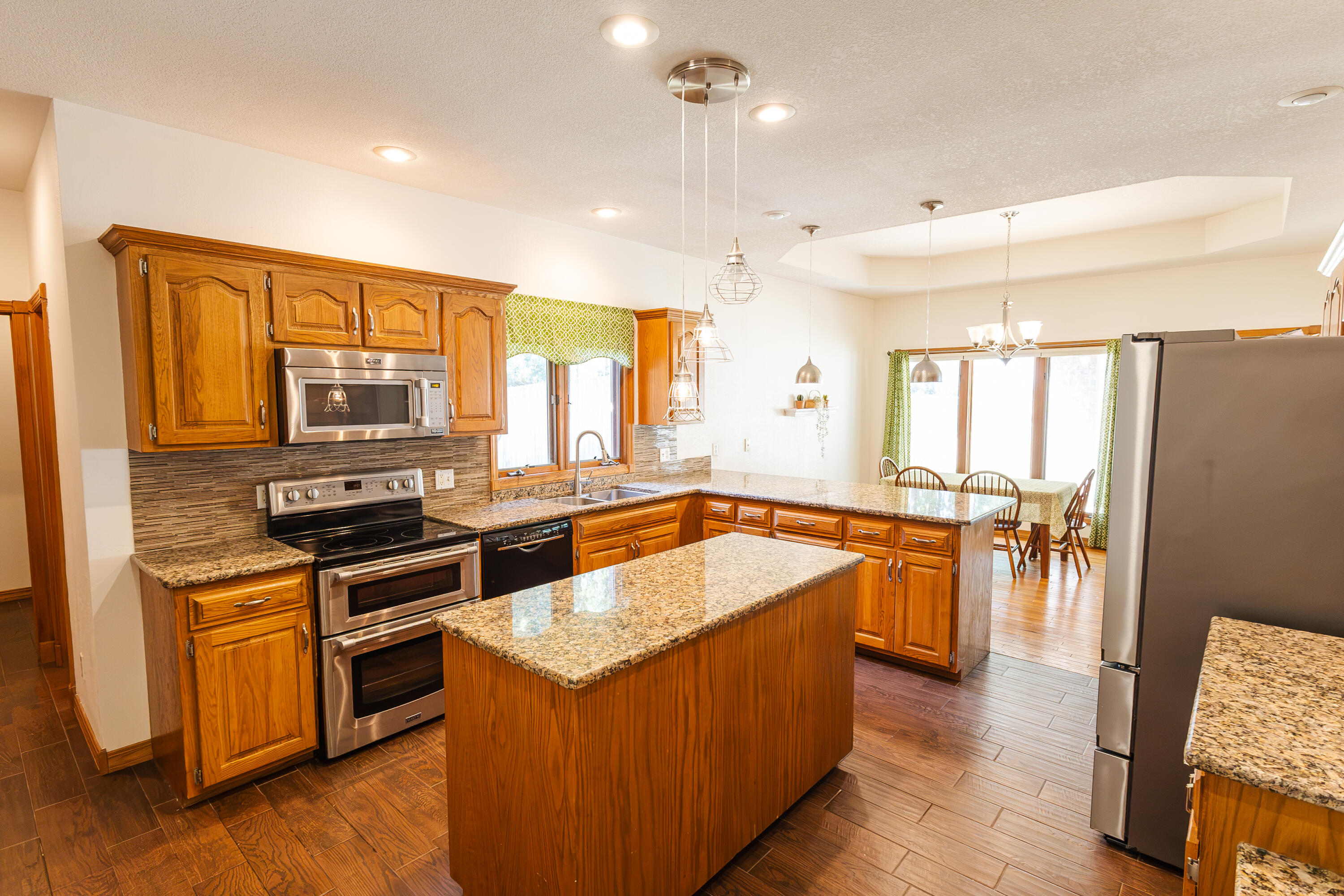 4883 South Buckingham Lane Springfield, MO 65810 - Photo 17 of 52 MDP-2907
