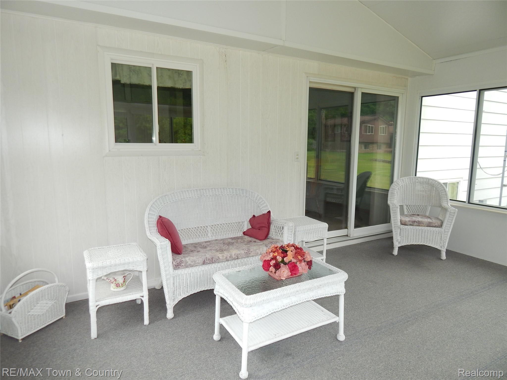 9111 North Linden Road Clio, MI 48420 - Photo 38 of 42 DSCN1439.JPG
