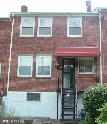 3204 Dorithan Road Baltimore, MD 21215 - Photo 8 of 9 Rear of House