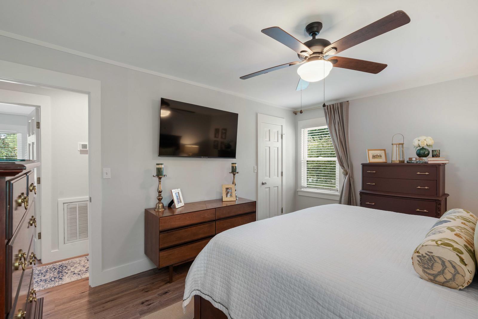 1633 Longview Road Mount Pleasant, SC 29464 - Photo 17 of 29