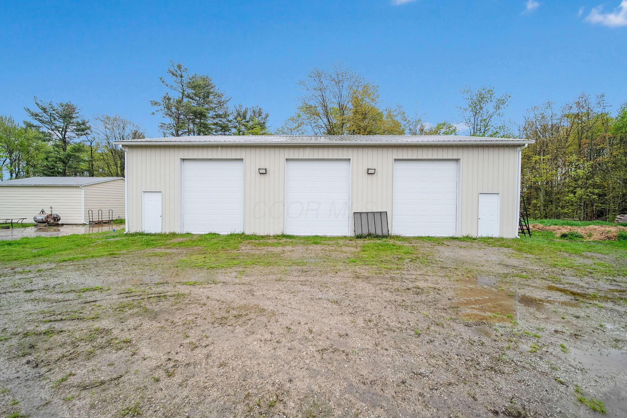 6810 Barrett Road Geneva, OH 44041 - Photo 43 of 78 47-web-or-mls-DSC09564